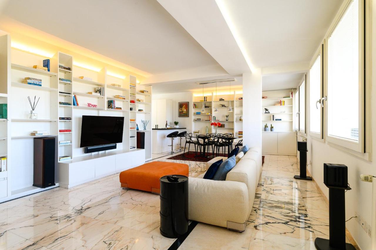 Peaceful Penthouse With Garage By Ndp Rent Apartment Roma Ngoại thất bức ảnh