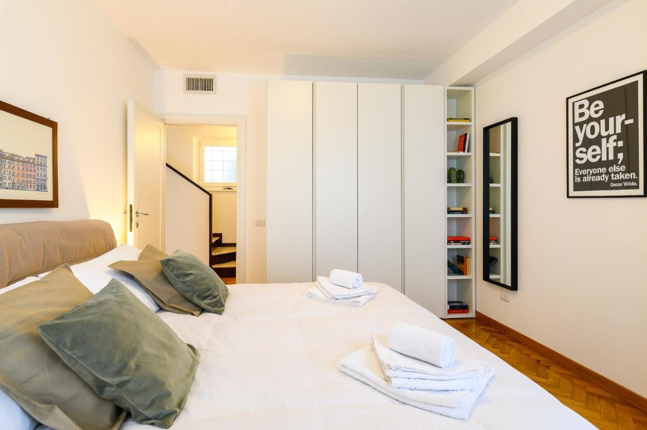 Peaceful Penthouse With Garage By Ndp Rent Apartment Roma Ngoại thất bức ảnh