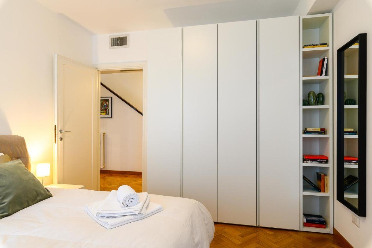 Peaceful Penthouse With Garage By Ndp Rent Apartment Roma Ngoại thất bức ảnh